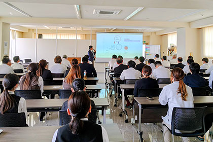 グループ企業全体で「SDGｓ・カーボンニュートラル勉強会」を開催しました。